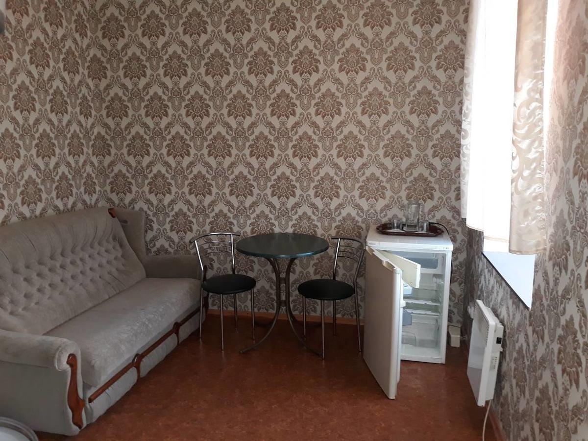 Eurolux Hotel ポルタヴァ エクステリア 写真